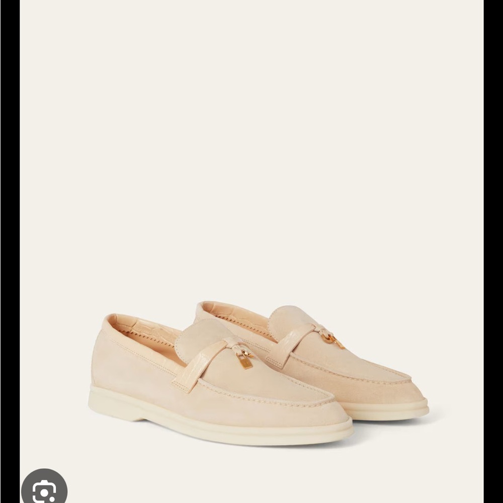 Elegant Cream Loafers